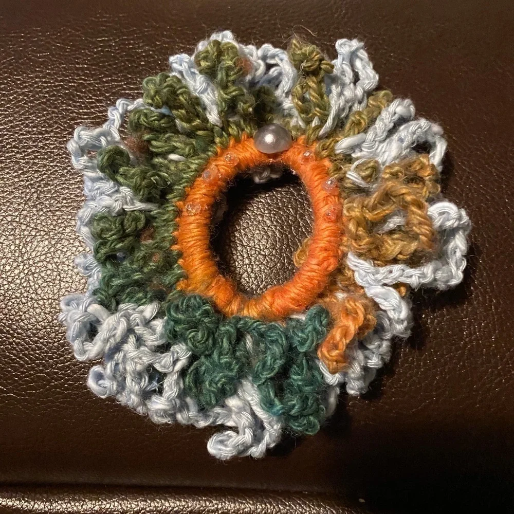 🌟2 FOR 12🌟🌸Fall Ocean Breeze Dazzle Scrunchie🌸